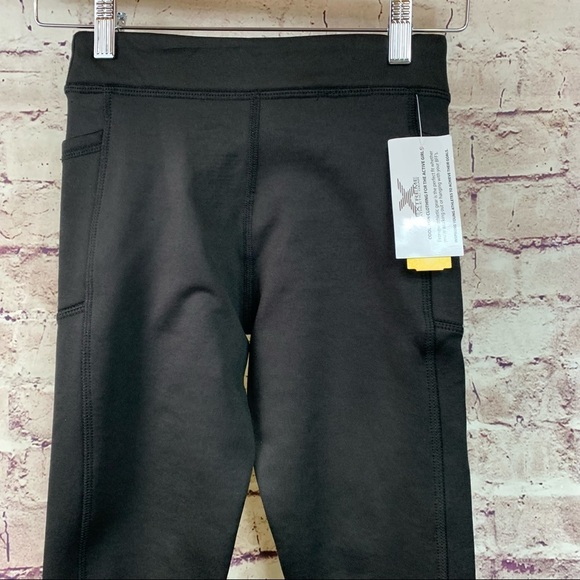 Stitch Fix Extreme Black Fleece Leggings - Picture 2 of 11